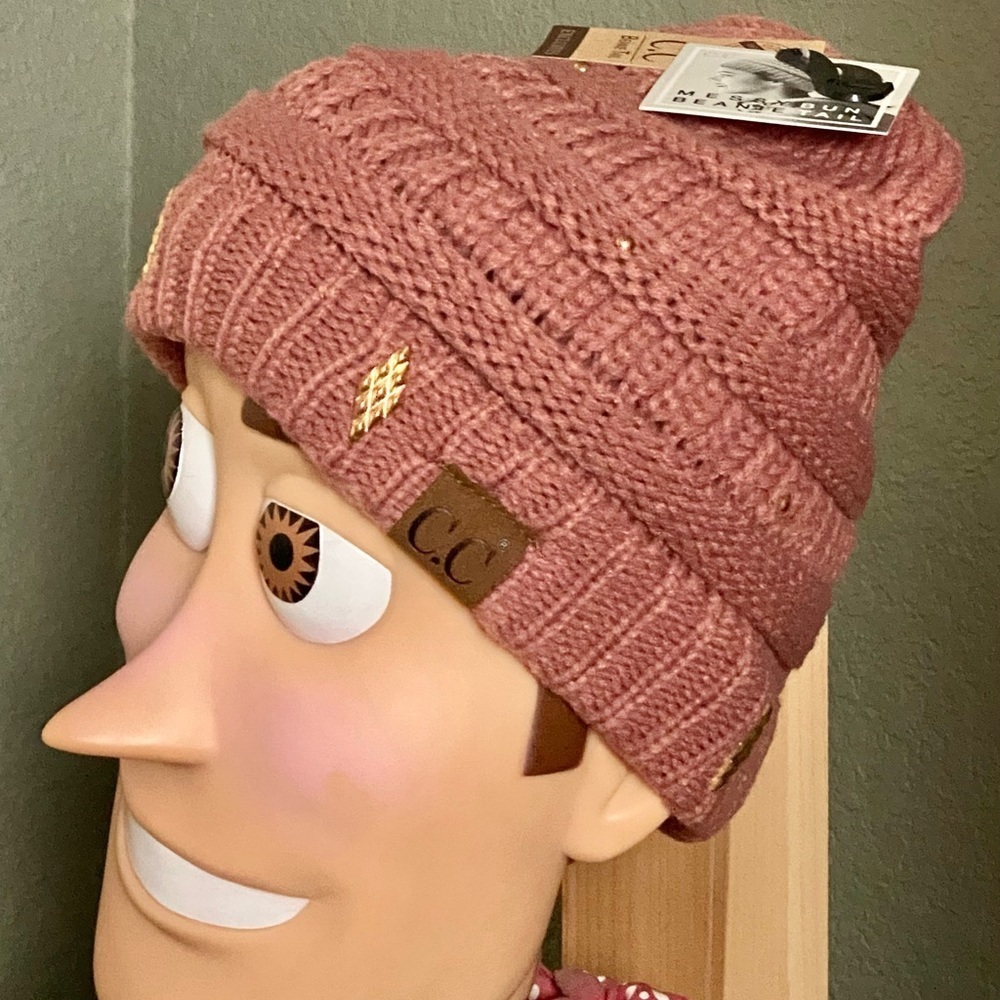 New Adult Size CC Pink Cable Knit Beanie Tail Ponytail Hat w/ Gold Details - Picture 4 of 6